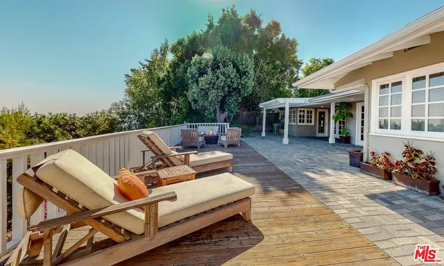 $8,995 | 2050 Linda Flora Drive, Los Angeles, CA 90077