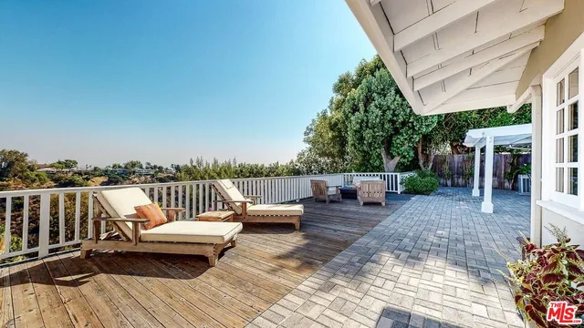 $8,995 | 2050 Linda Flora Drive, Los Angeles, CA 90077