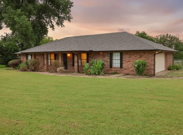 $276,500 | 2346 County Road 319, Terrell, TX 75161