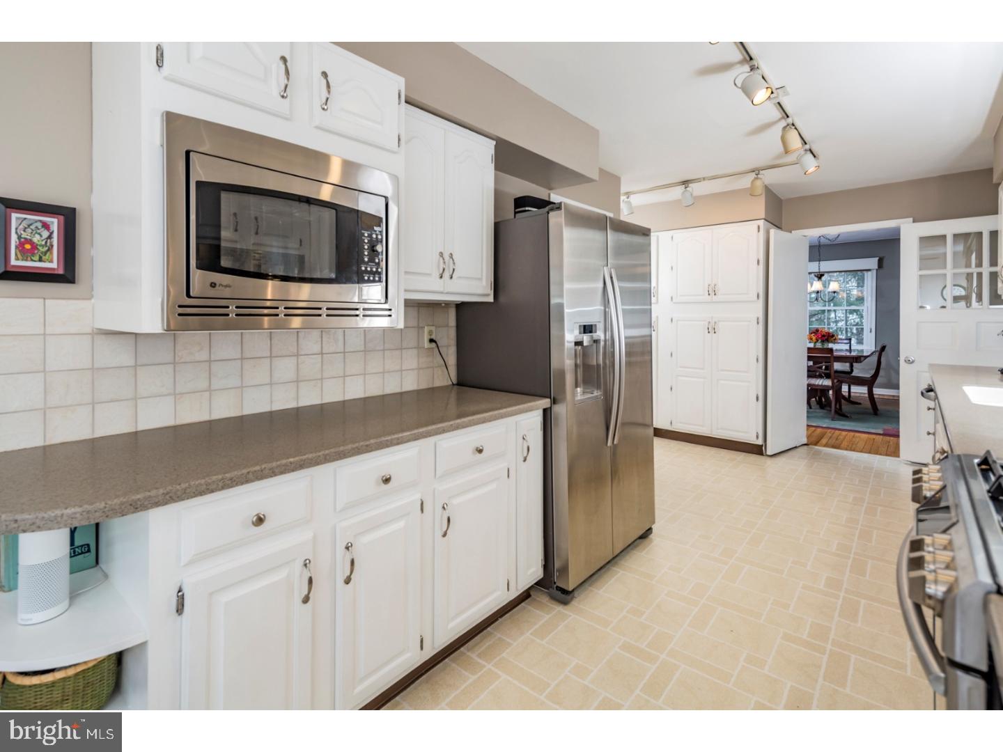 48 New Road Lambertville, NJ 08530 - Photo 8 of 25