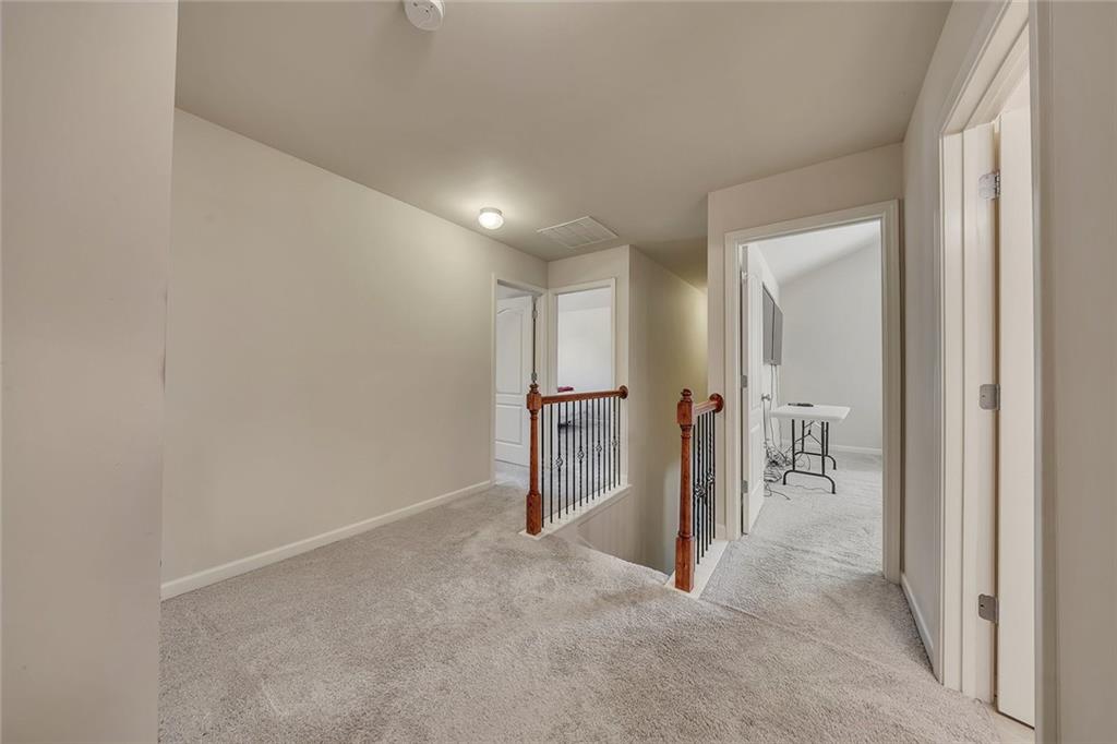 6204 Oakdale Ridge Court Southeast Mableton, GA 30126 - Photo 17 of 48 a view of empty room