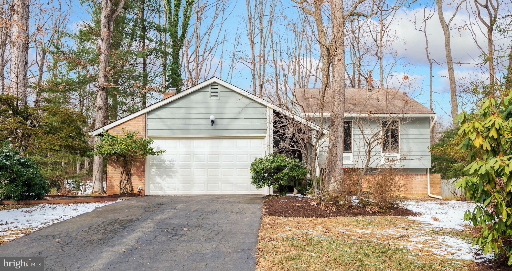 11232 Handlebar Road Reston, VA 20191 - Photo 1 of 26 Exterior