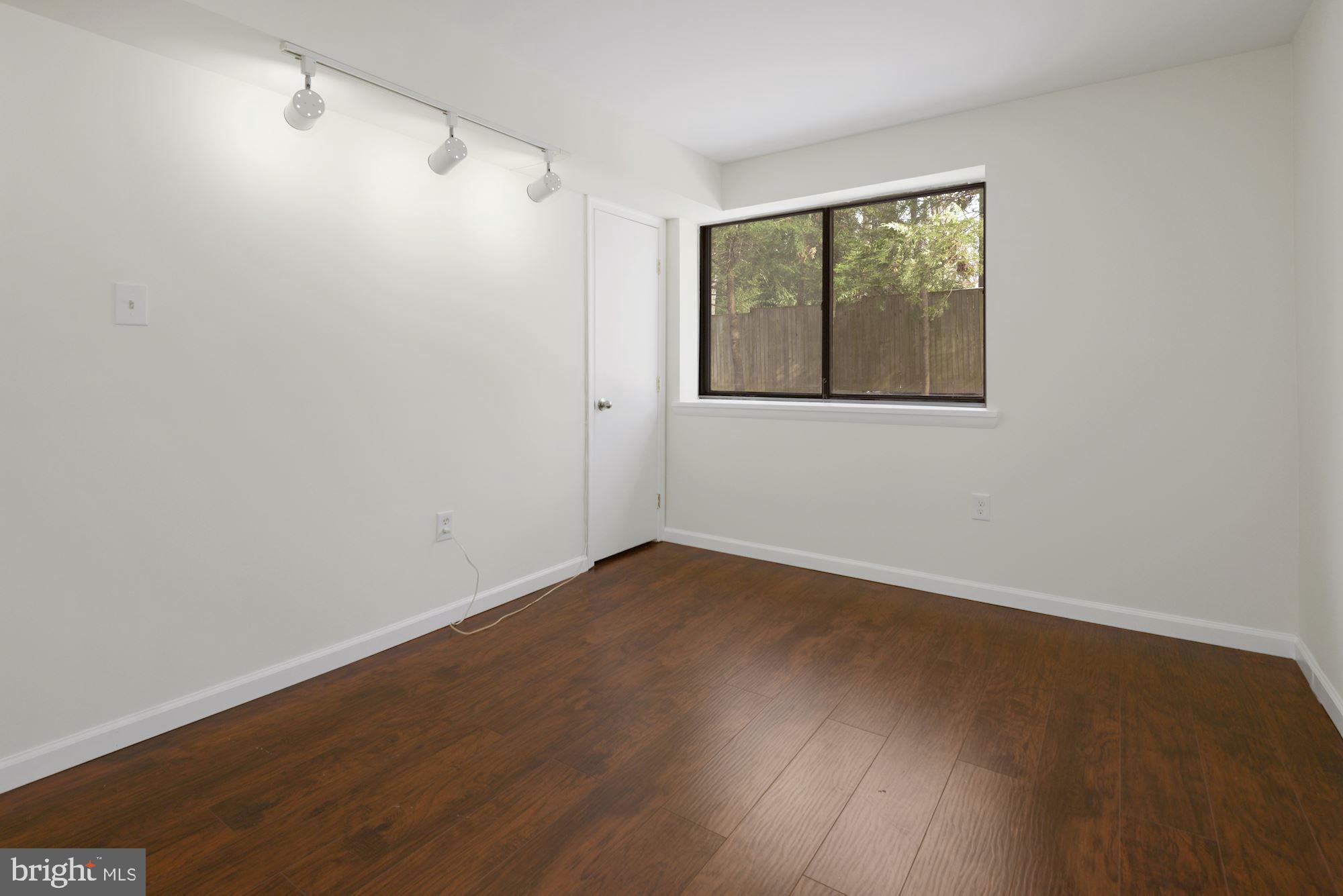 11232 Handlebar Road Reston, VA 20191 - Photo 20 of 26 Lower Level Bedroom 4