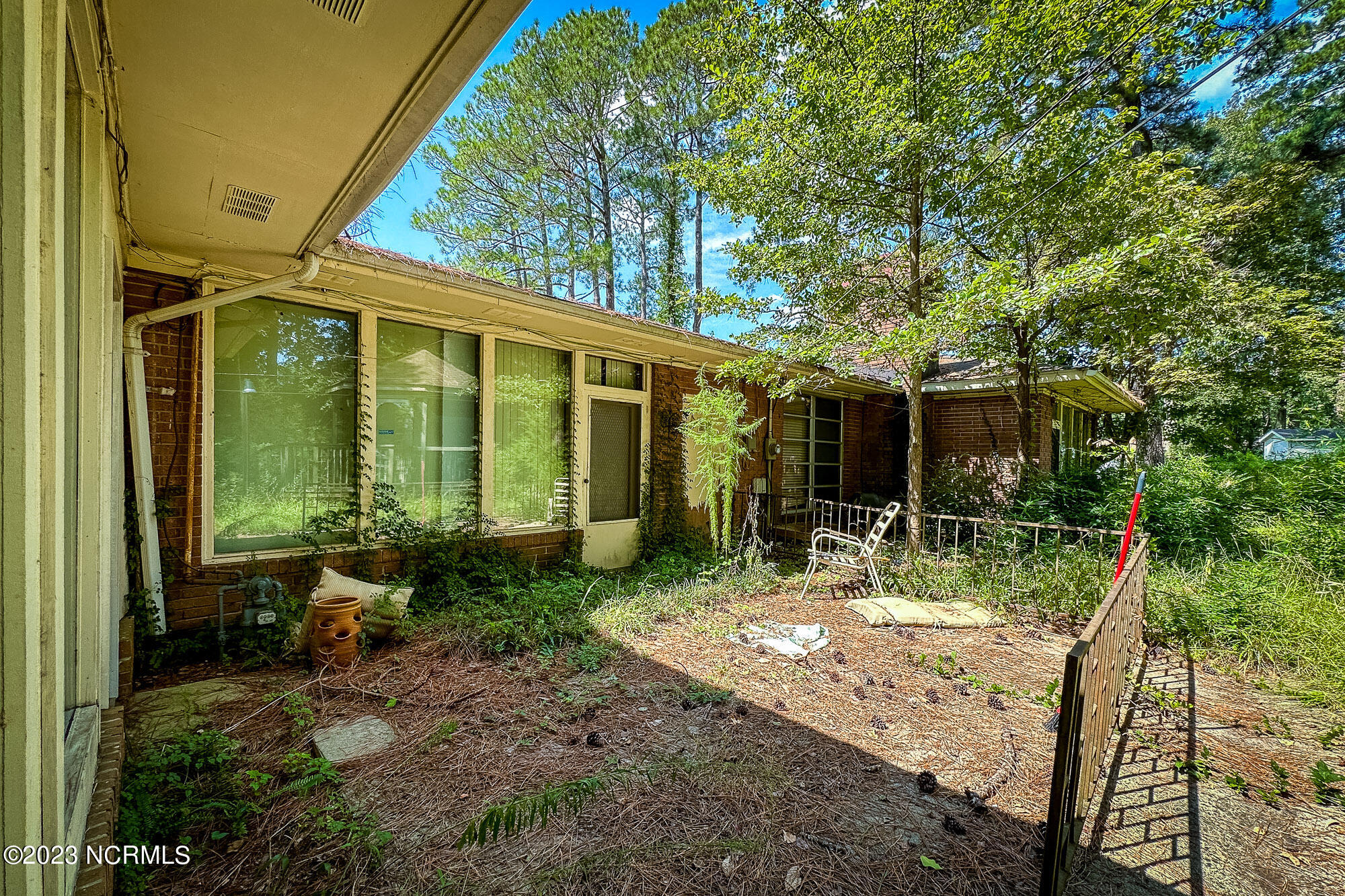 505 Liberty Hill Road Kinston, NC 28501 - Photo 5 of 21 Rear