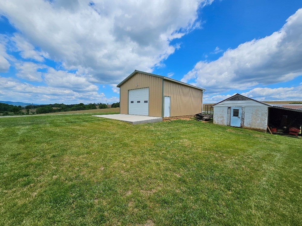 539 Crestview Road Galax, VA 24333 - Photo 15 of 46 Gallery Image 15