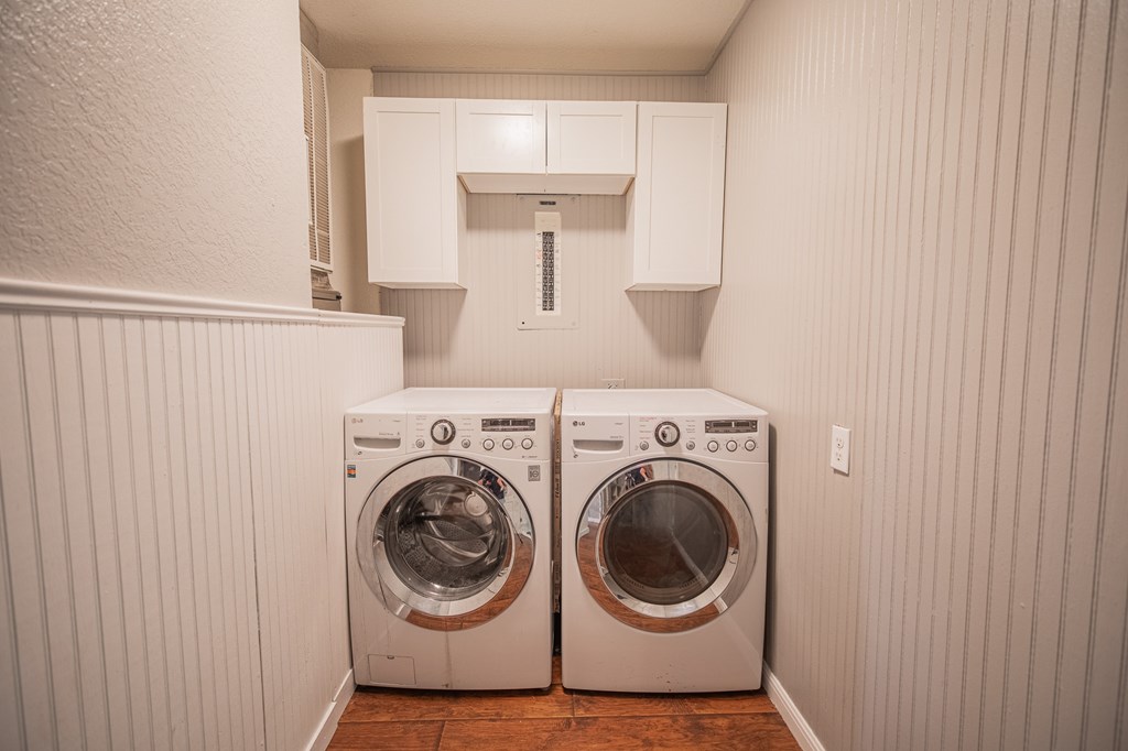 2181 Goat Creek Road Kerrville, TX 78028 - Photo 16 of 25 a utility room with dryer and washer