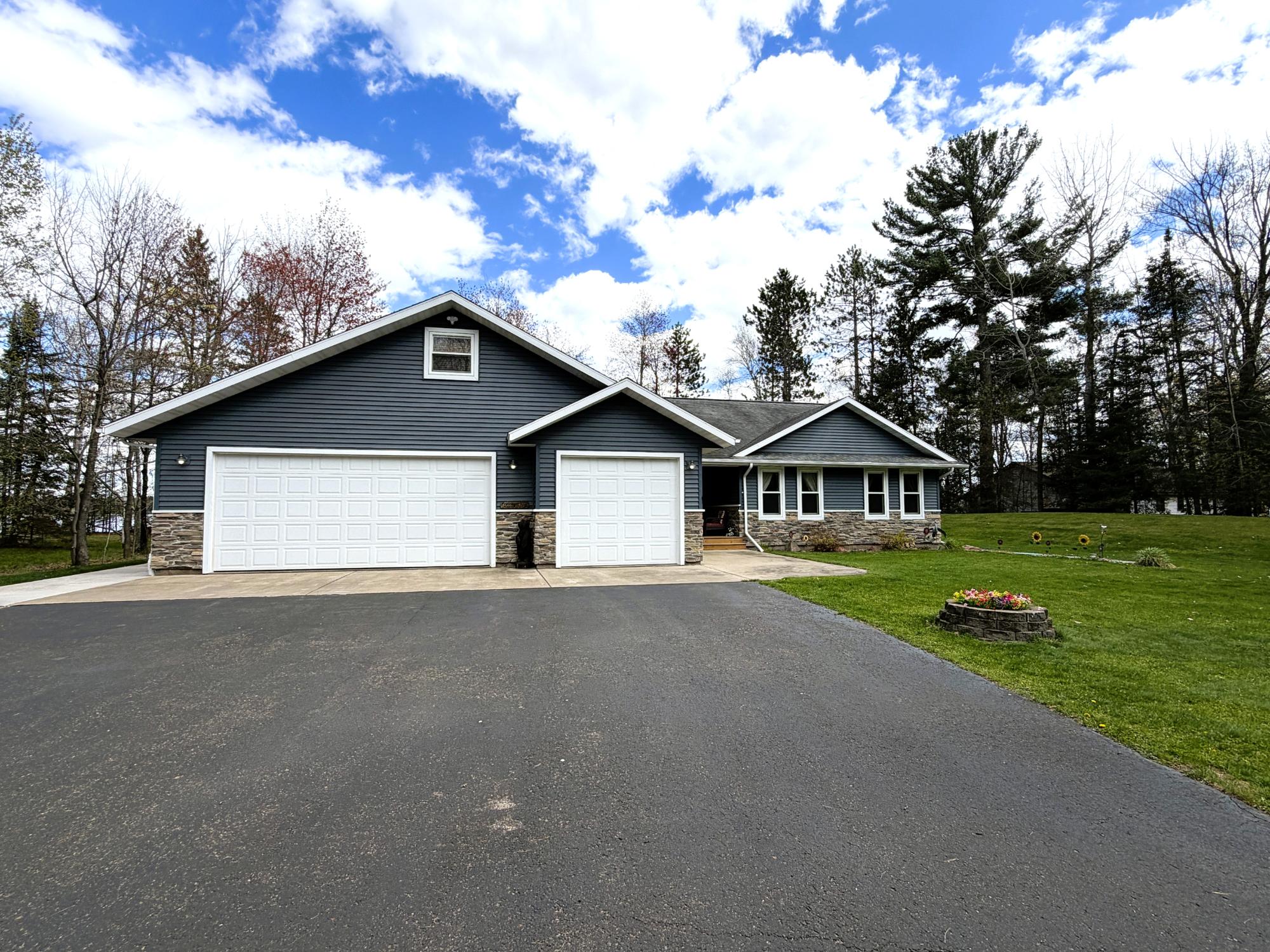 N10432 West Solberg Lake Road Phillips, WI 54555 - Photo 3 of 47 Gallery Image 3