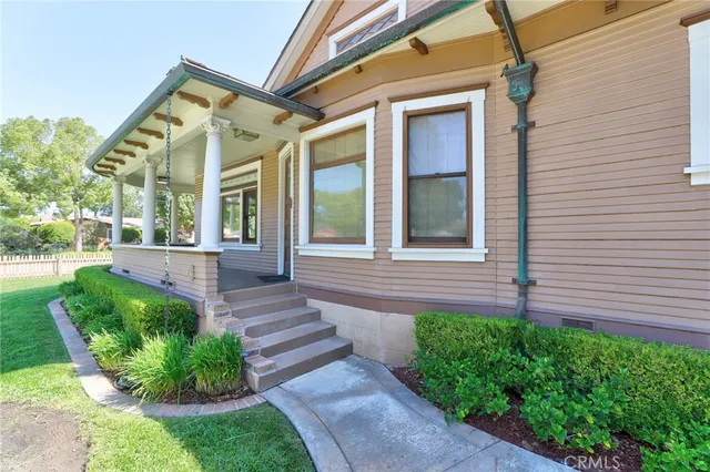 $6,495 | 704 East Maple Avenue, Orange, CA 92866