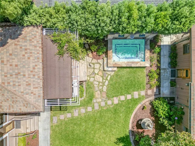 $6,495 | 704 East Maple Avenue, Orange, CA 92866