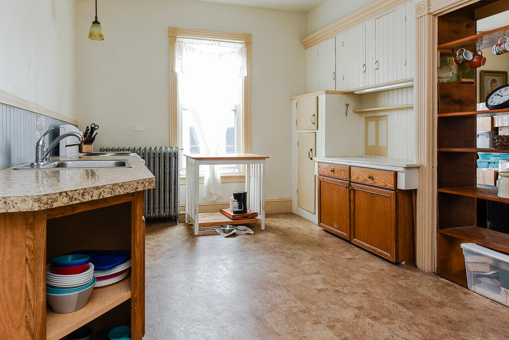 36 High Street Paris, ME 04281 - Photo 11 of 69 36 High St Unit 1 (3 of 28)
