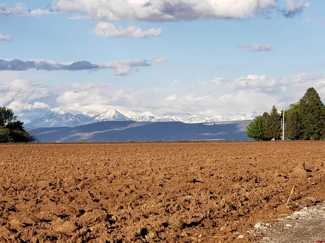 a view of an outdoor space and mountain view