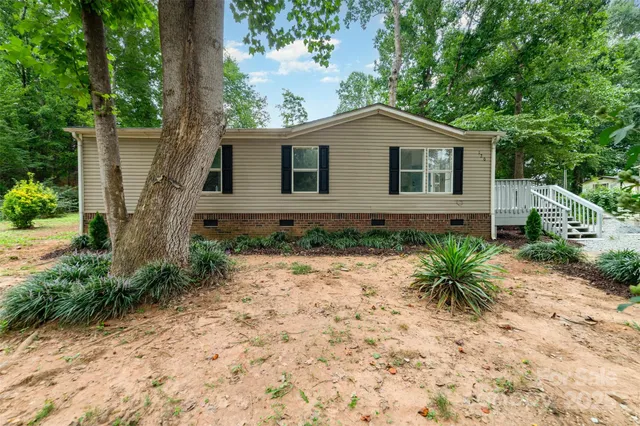 $210,000 | 120 Walk A Long Way, Mount Holly, NC 28120
