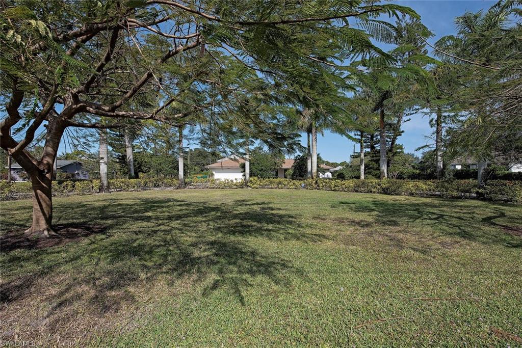59 Banyan Road Naples, FL 34108 - Photo 2 of 14 Gallery Image 2