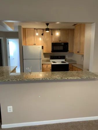 $2,000 | 40 Hearthstone Court, Unit G, Annapolis, MD 21403