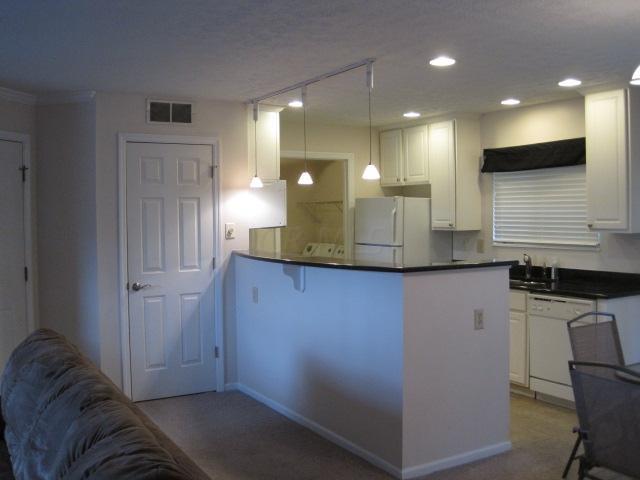 5334 Darlington Road, Unit A Columbus, OH 43220 - Photo 6 of 15