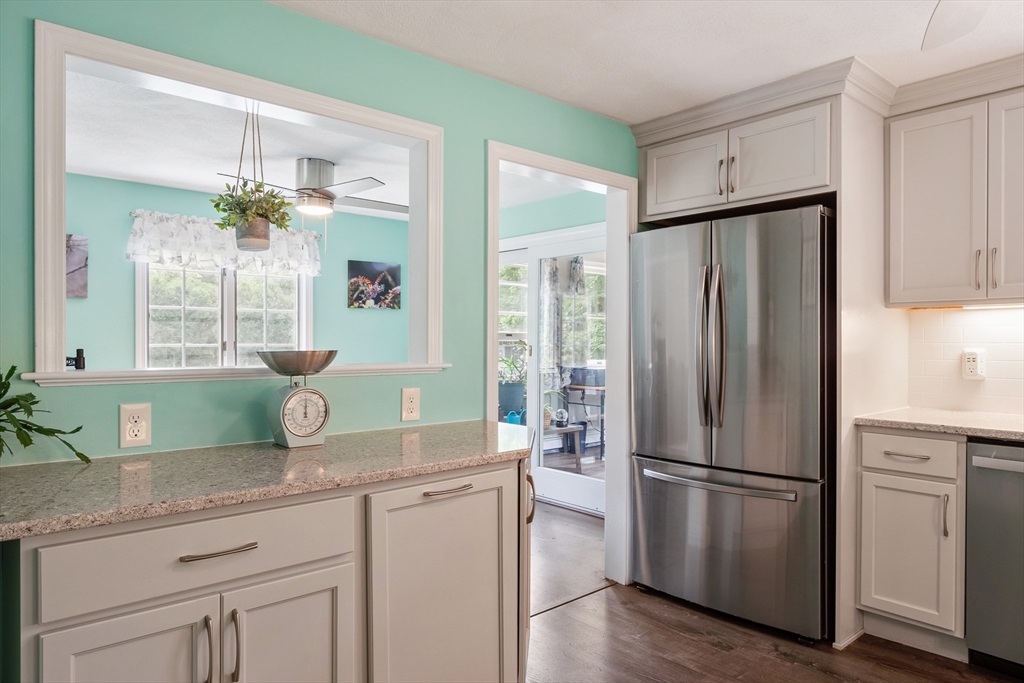 5 Rolling Ridge Lane Methuen, MA 01844 - Photo 4 of 28 Gallery Image 4