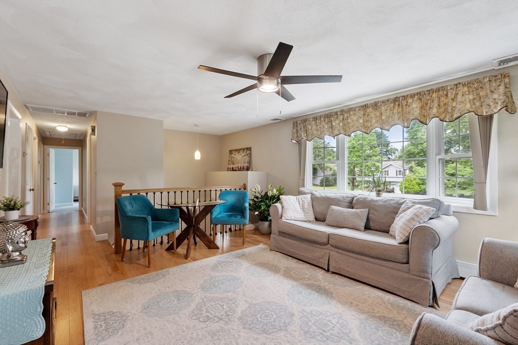 5 Rolling Ridge Lane Methuen, MA 01844 - Photo 7 of 28 Gallery Image 7