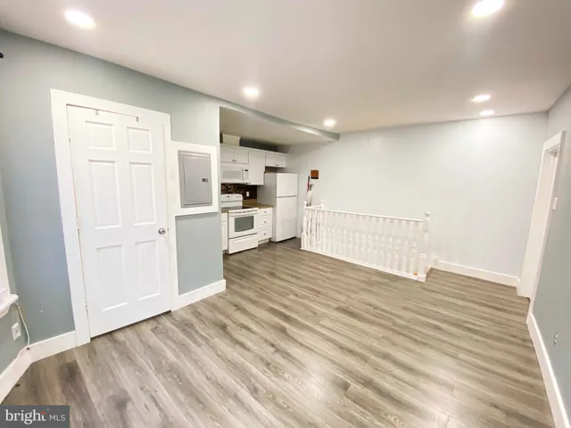 $1,000 | 315 North 52nd Street, Unit 3, Philadelphia, PA 19139