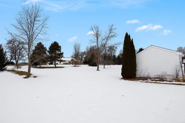 $325,000 | 7927 Lancaster Lane, East Leroy, MI 49051