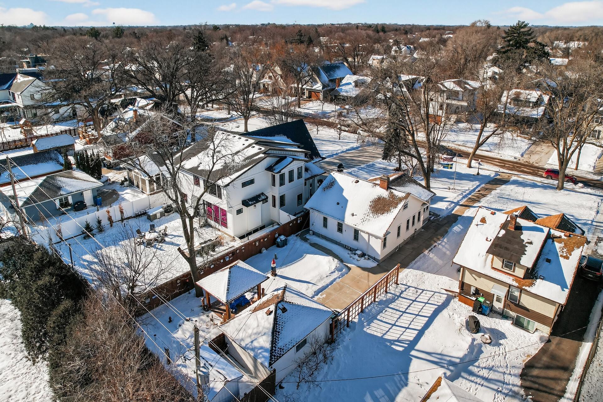4235 Scott Terrace Edina, MN 55416 - Photo 7 of 11