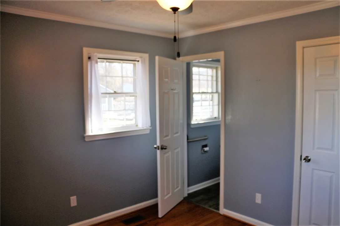 403 Coffee Road Walhalla, SC 29691 - Photo 17 of 28 Gallery Image 17