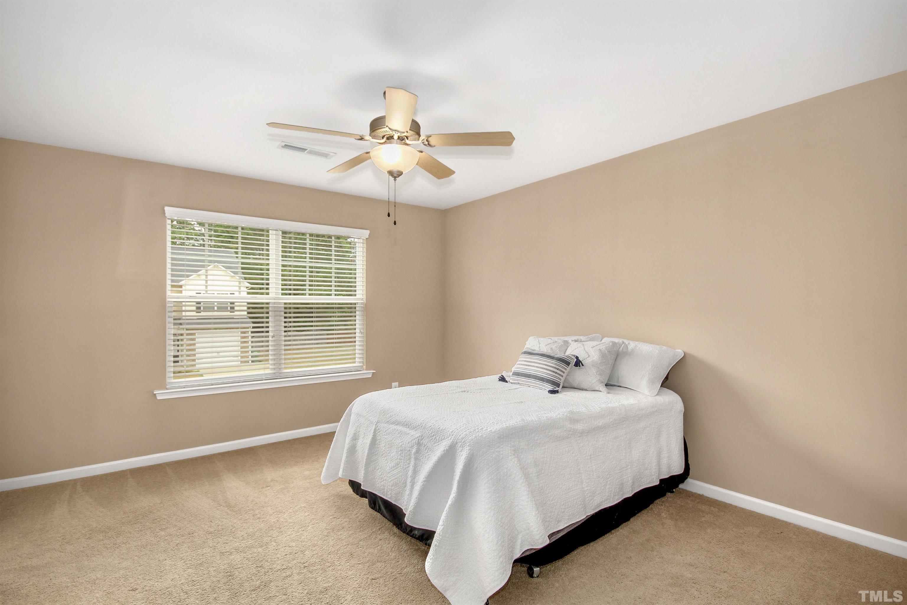 605 Smith Ridge Way Fuquay-Varina, NC 27526 - Photo 8 of 22 Gallery Image 8