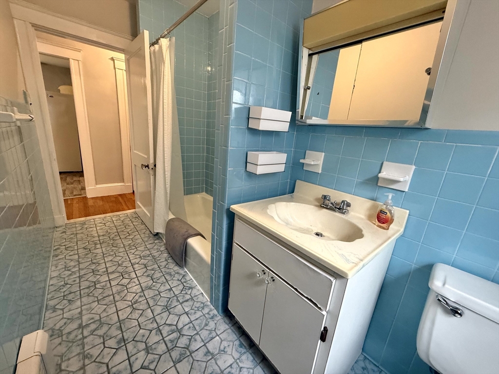 206 School Street, Unit 1 Watertown, MA 02472 - Photo 19 of 30