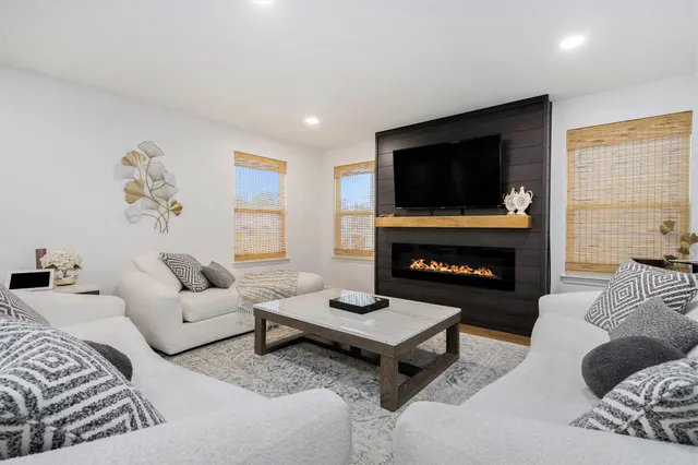 $465,000 | 6649 Maplelawn Drive, Ypsilanti, MI 48197