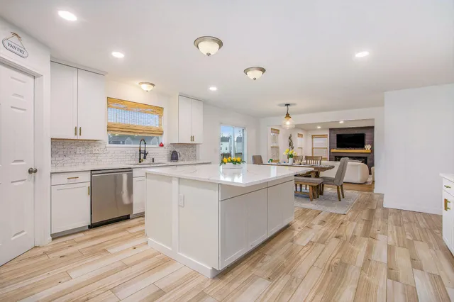 $465,000 | 6649 Maplelawn Drive, Ypsilanti, MI 48197