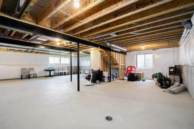 $465,000 | 6649 Maplelawn Drive, Ypsilanti, MI 48197