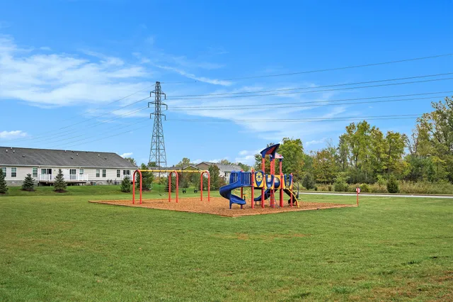 $465,000 | 6649 Maplelawn Drive, Ypsilanti, MI 48197