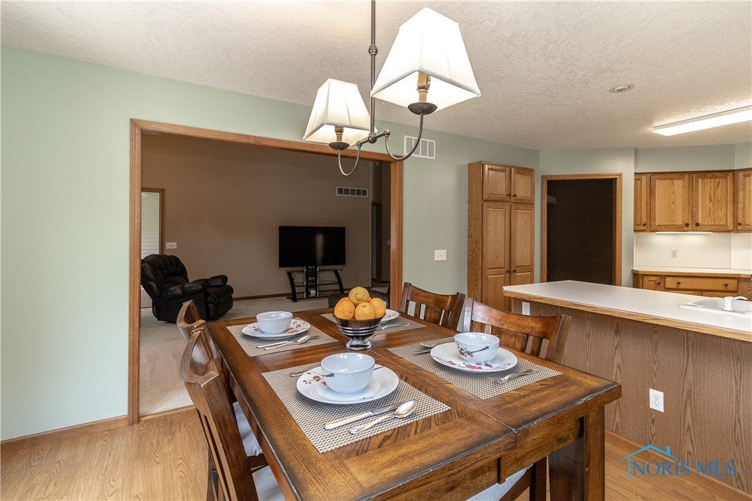 1074 Waterville Monclova Road Waterville, OH 43566 - Photo 14 of 33 Gallery Image 14