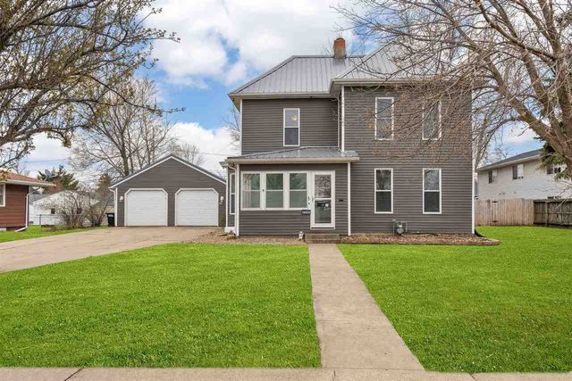 $236,000 | 2545 5th Avenue, Marion, IA 52302