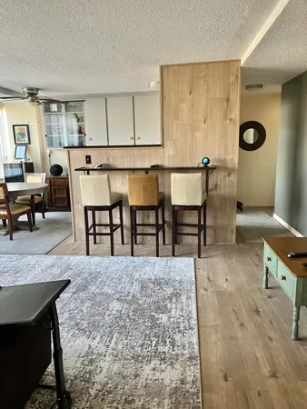 $1,350 | 8900 East Jefferson Avenue, Unit 528, Detroit, MI 48214