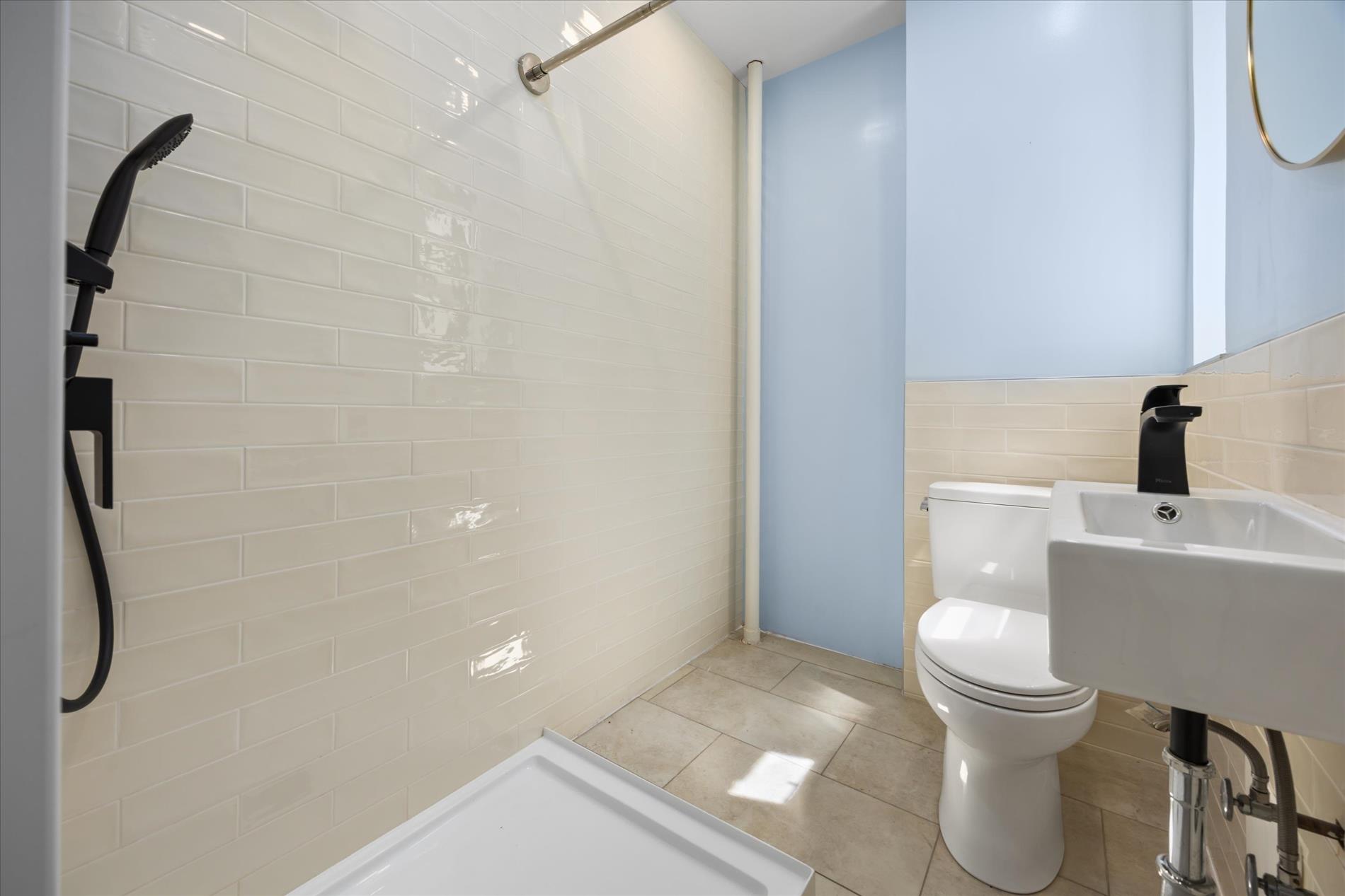 25 Indian Road, Unit 2A Manhattan, NY 10034 - Photo 14 of 19