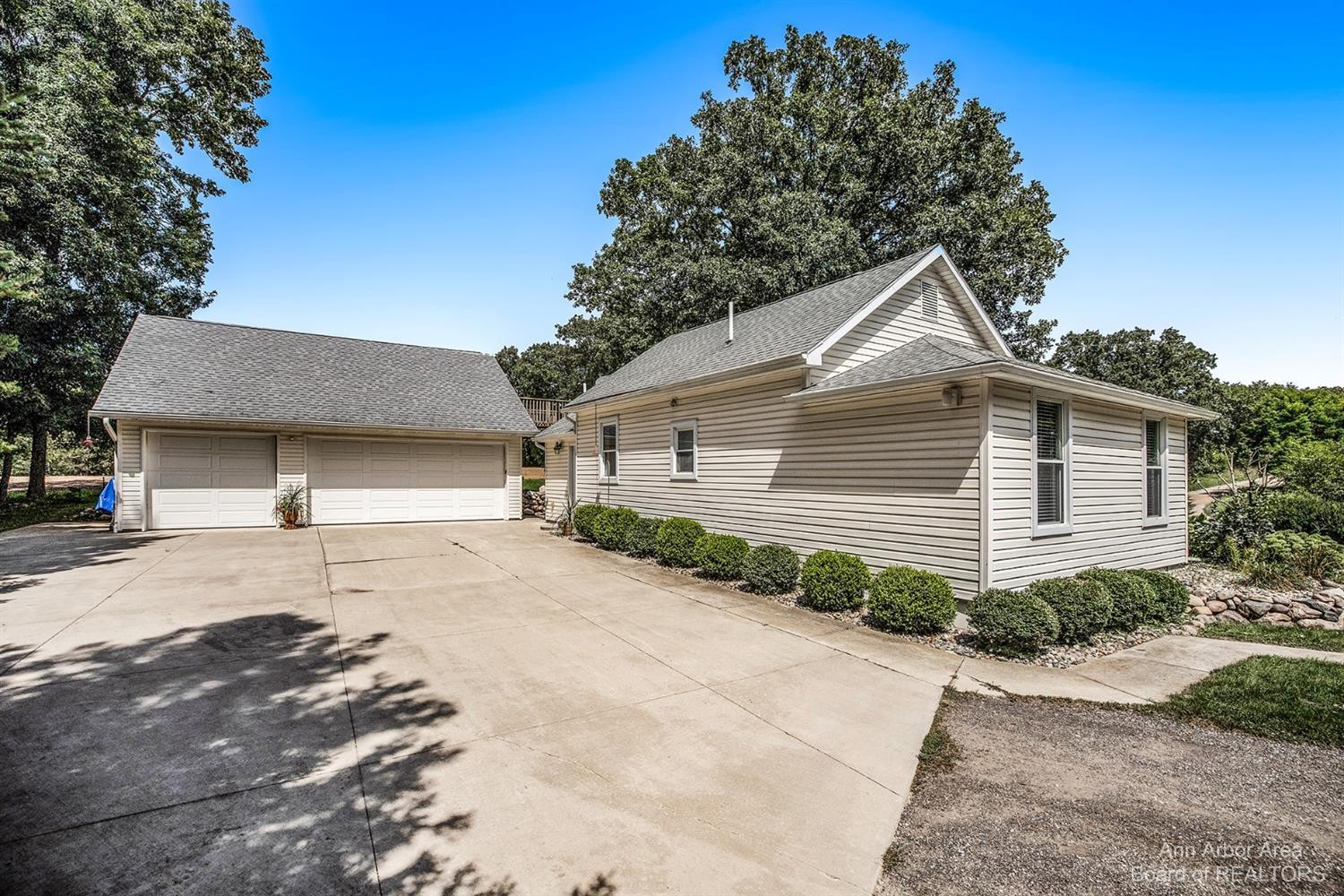 14010 Bethel Church Road Manchester, MI 48158 - Photo 1 of 24 Photo 1