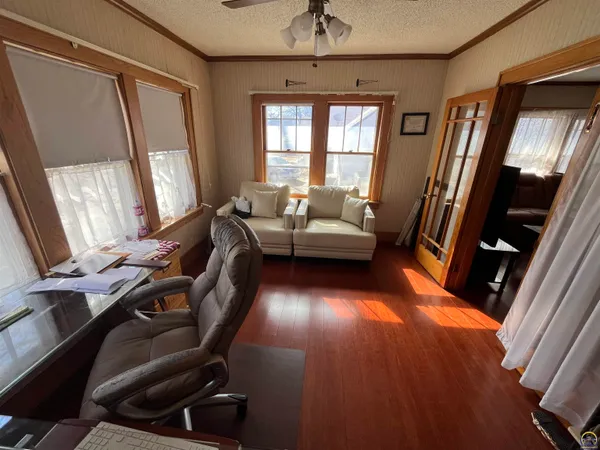 $280,000 | 645 Lincoln Street, Emporia, KS 66801