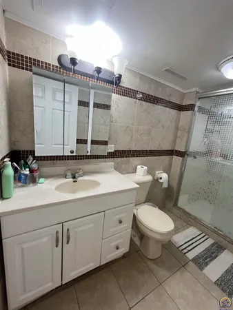 $280,000 | 645 Lincoln Street, Emporia, KS 66801