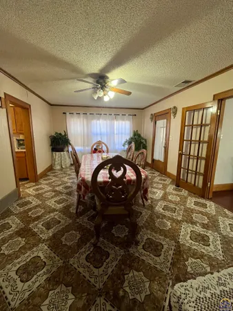 $280,000 | 645 Lincoln Street, Emporia, KS 66801