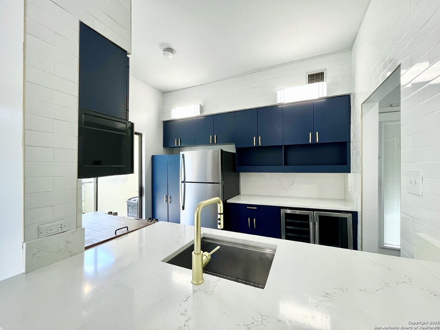 8642 Fredericksburg Road, Unit 501 San Antonio, TX 78240 - Photo 11 of 43