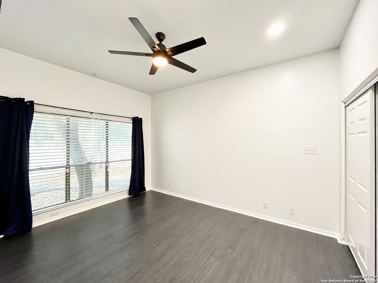 8642 Fredericksburg Road, Unit 501 San Antonio, TX 78240 - Photo 17 of 43