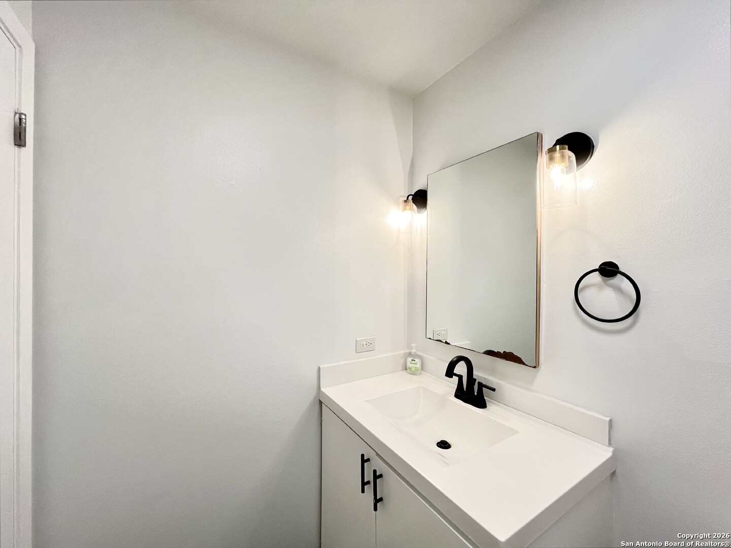 8642 Fredericksburg Road, Unit 501 San Antonio, TX 78240 - Photo 25 of 43