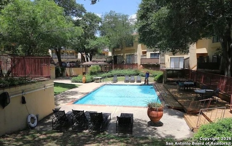 8642 Fredericksburg Road, Unit 501 San Antonio, TX 78240 - Photo 37 of 43
