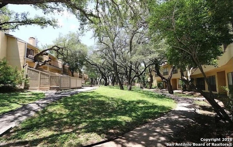 8642 Fredericksburg Road, Unit 501 San Antonio, TX 78240 - Photo 40 of 43