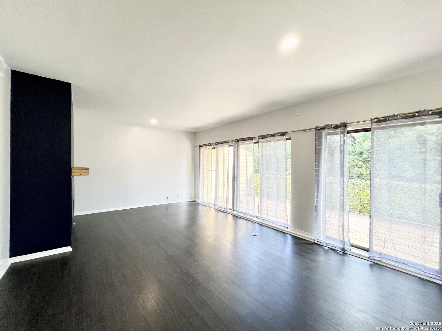 8642 Fredericksburg Road, Unit 501 San Antonio, TX 78240 - Photo 7 of 43