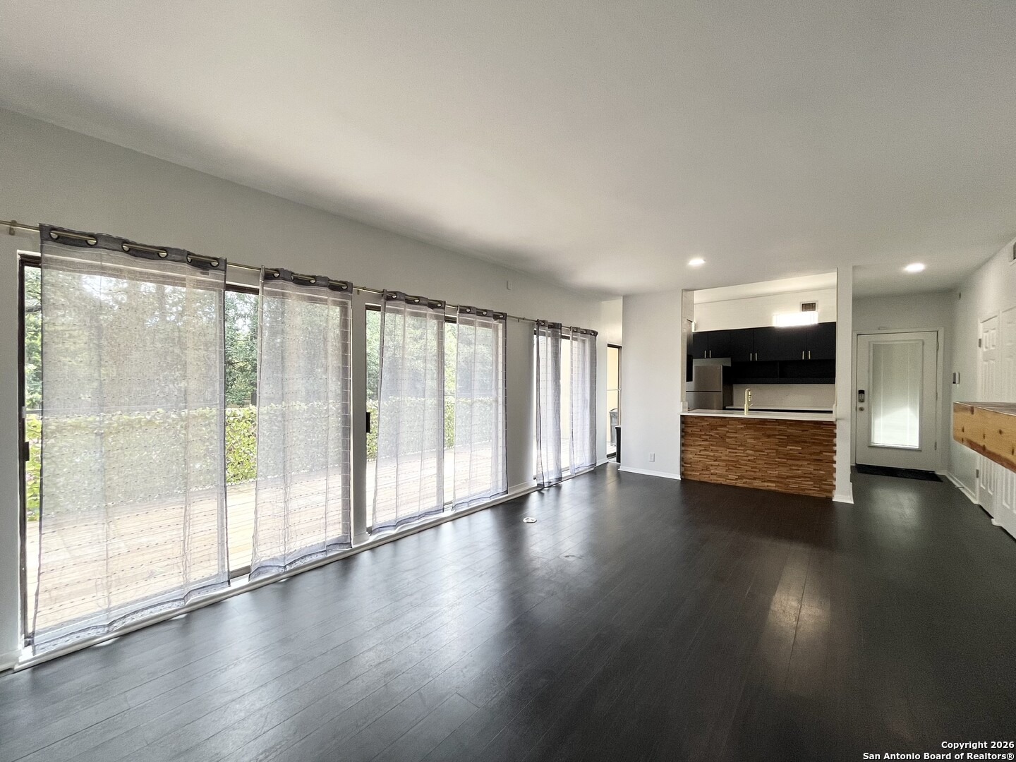 8642 Fredericksburg Road, Unit 501 San Antonio, TX 78240 - Photo 9 of 43