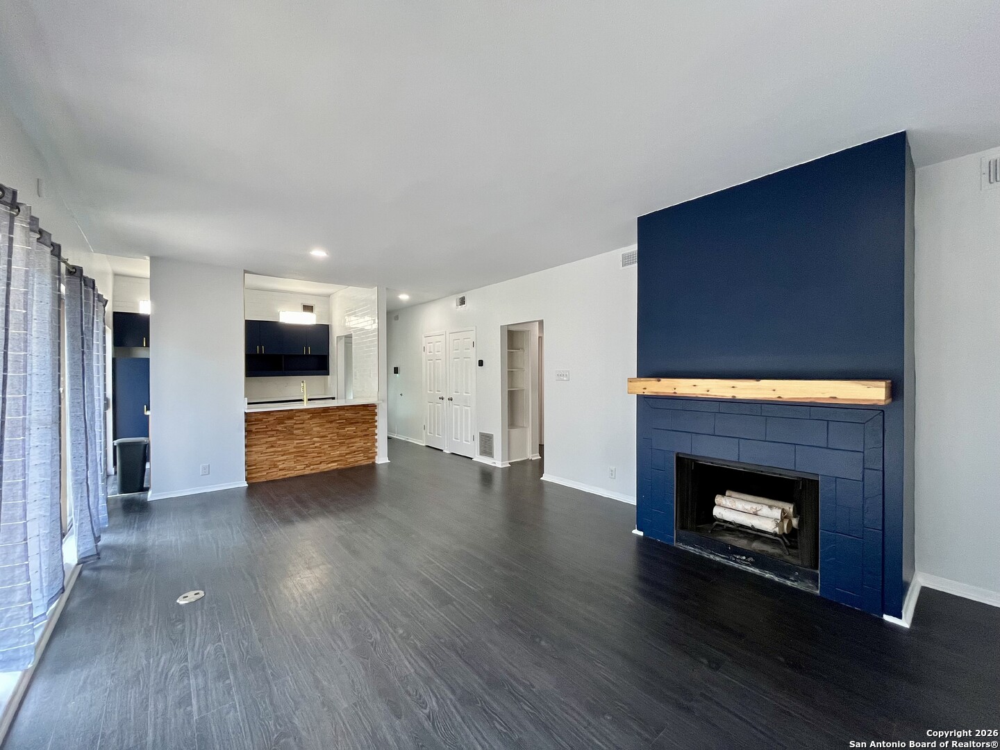 8642 Fredericksburg Road, Unit 501 San Antonio, TX 78240 - Photo 10 of 43