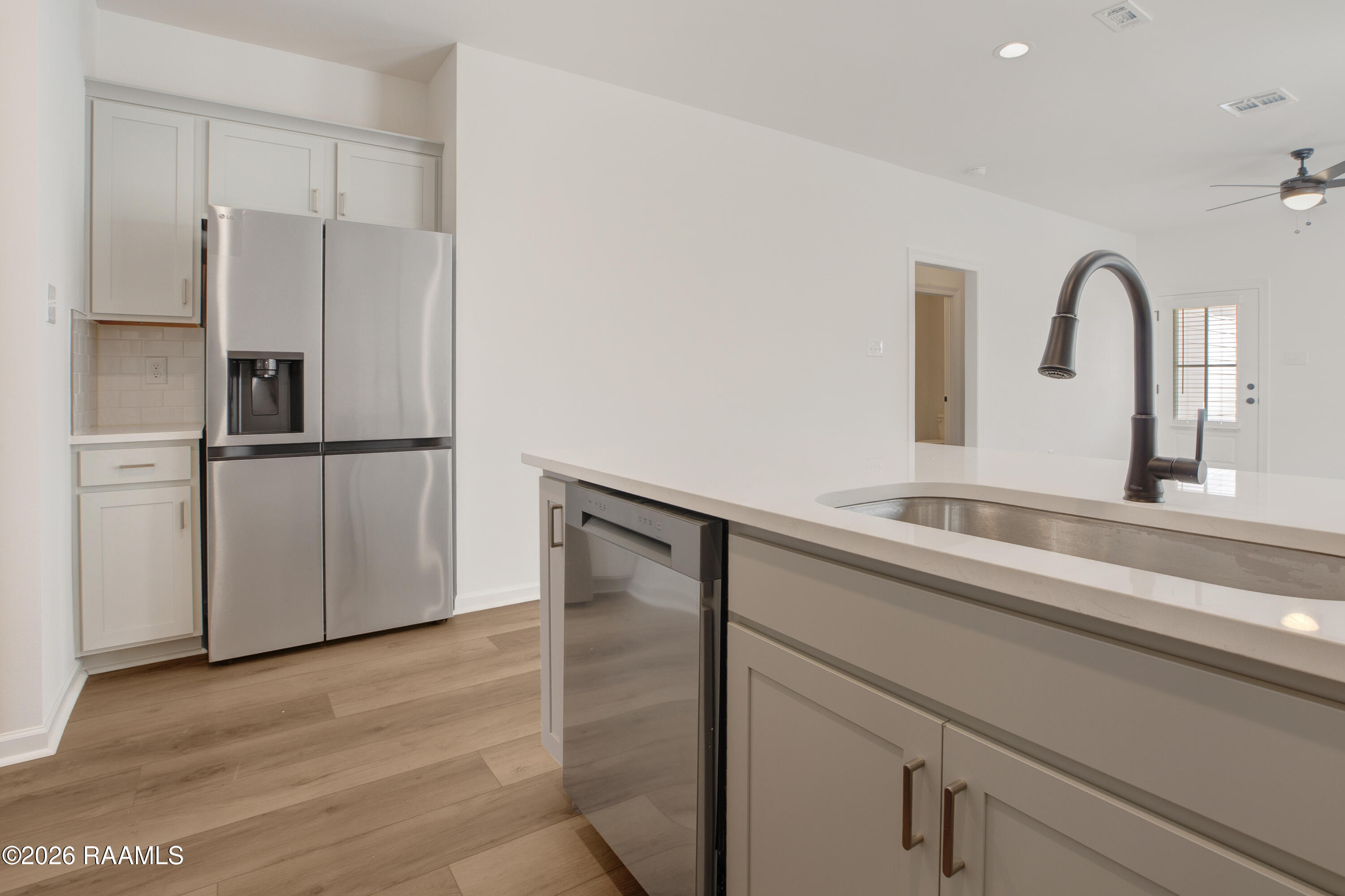 104 Ridgedale Scott, LA 70583 - Photo 6 of 24 Kitchen