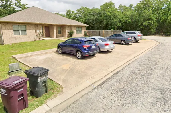 $1,800 | 4400 Reveille Road, College Station, TX 77845