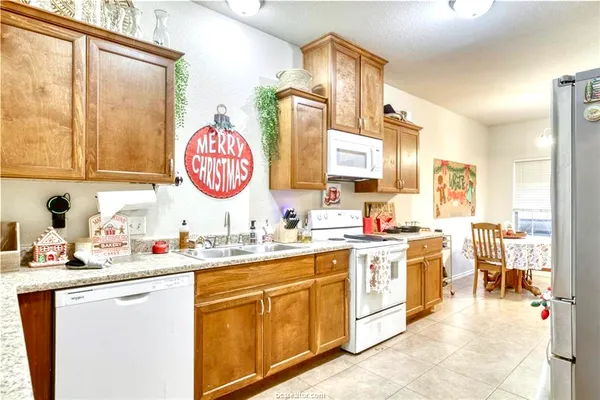 $1,800 | 4400 Reveille Road, College Station, TX 77845